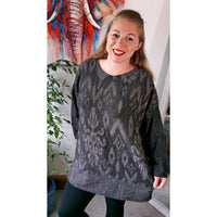 Isla Filigree Top Charcoal (sz 16-22)