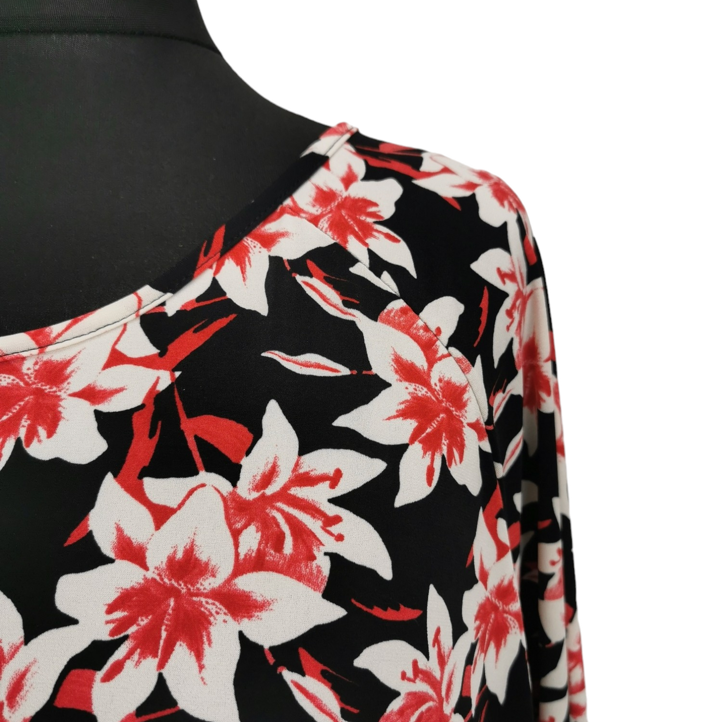 Jessica Stretch Print Top Red Lily (sz 20-28)