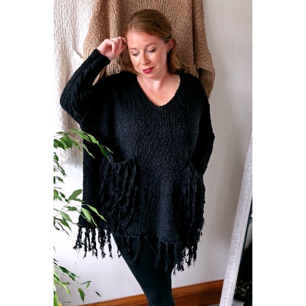 Kylie Chunky Knit Tassel Jumper Black (sz 16-22)